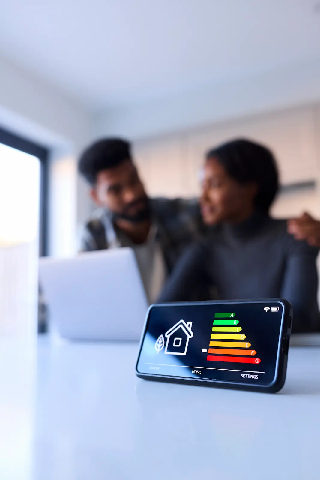 smartphone app for monitoring and managing energy consumption